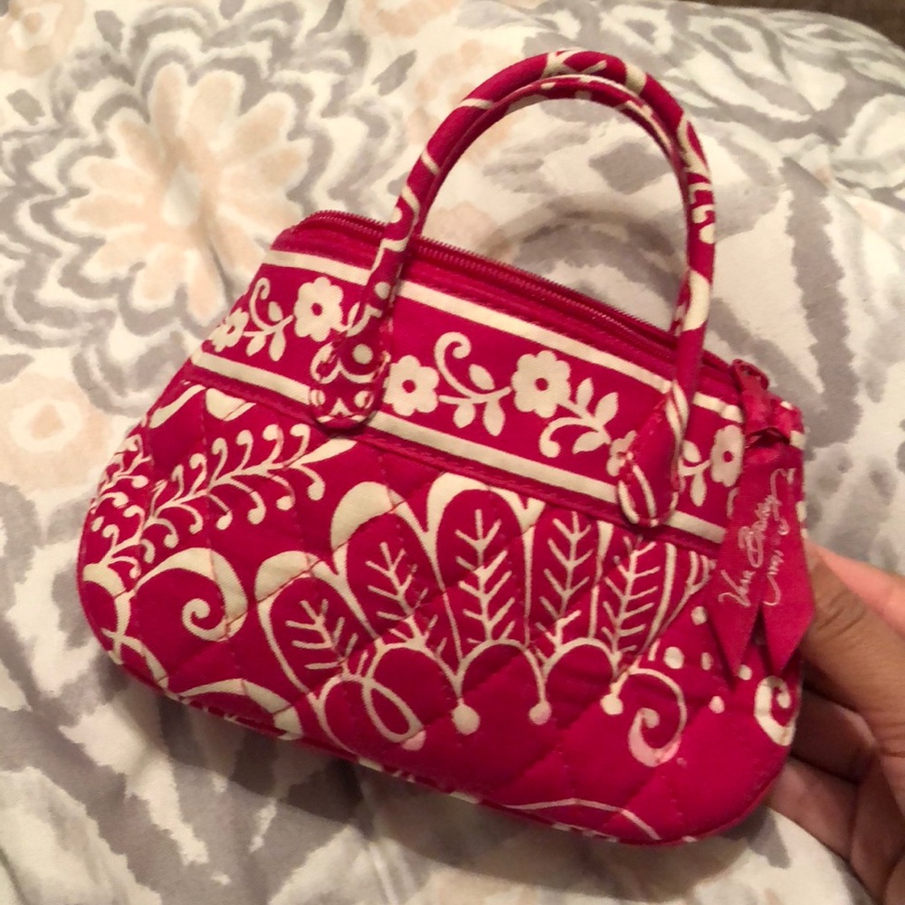 Cute little Vera Bradley purse